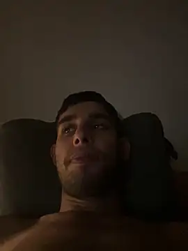 Snapshot of Kbadjauri chatting on 10/31/25, 09:27 Kbadjauri online show from 10/31/25, 09:27