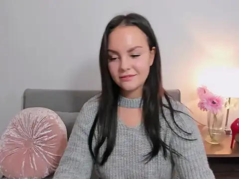 Snapshot of KendalNew chatting on 12/06/24, 08:29 KendalNew online show from 12/06/24, 08:29