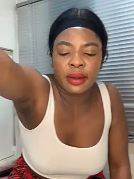 Ass-Queen online show from 10/13/25, 02:22