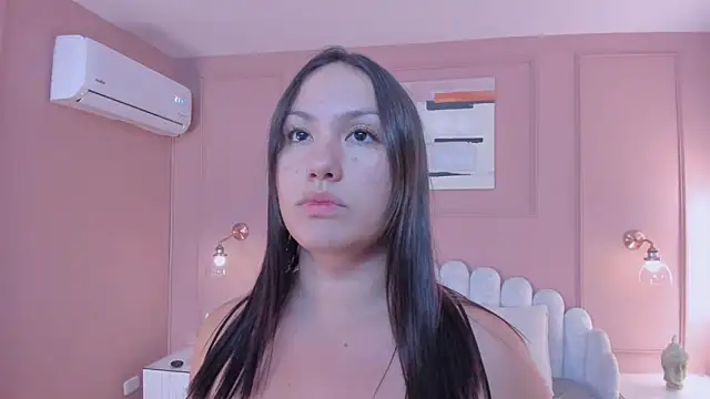Snapshot of lia_ass_ chatting on 02/19/25, 04:55 lia ass online show from 02/19/25, 04:55