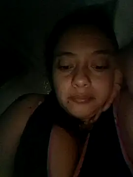 Snapshot of _MaripossaSexy_ chatting on 10/23/25, 04:34 MaripossaSexy online show from 10/23/25, 04:34