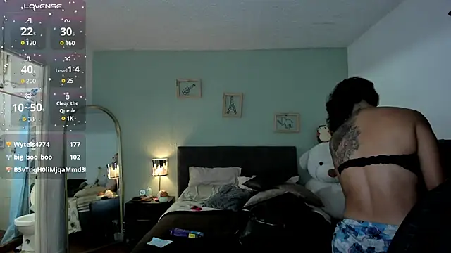 Snapshot of kristen_kassi chatting on 02/08/25, 11:12 kristen kassi online show from 02/08/25, 11:12