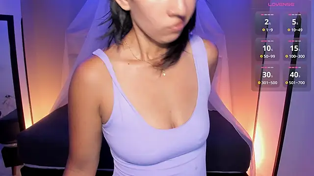 Snapshot of kristen_kassi chatting on 09/13/25, 07:13 kristen kassi online show from 09/13/25, 07:13