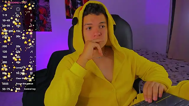 Snapshot of Dunkan_Kravitz chatting on 10/28/25, 01:09 Dunkan Kravitz online show from 10/28/25, 01:09