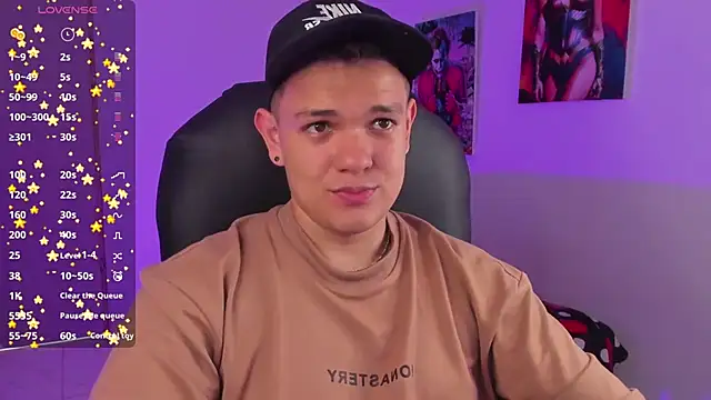 Snapshot of Dunkan_Kravitz chatting on 11/15/25, 09:32 Dunkan Kravitz online show from 11/15/25, 09:32