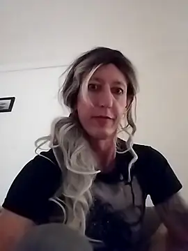 AlexiaXXL online show from 03/10/26, 01:43