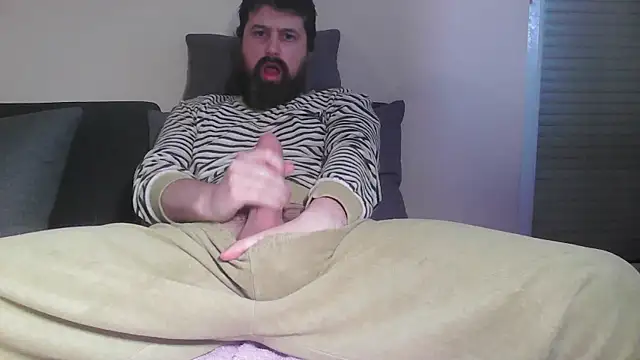 Snapshot of DickStaza chatting on 12/19/25, 07:15 DickStaza online show from 12/19/25, 07:15