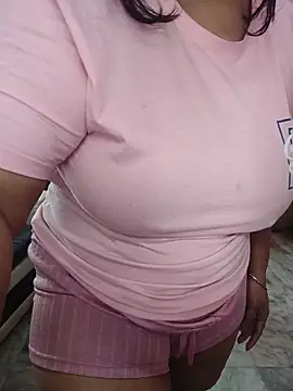 Ivy-09 online show from 02/16/26, 06:20