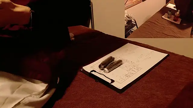 Snapshot of Hanabi-hentai chatting on 03/20/25, 11:38 Hanabi-hentai online show from 03/20/25, 11:38