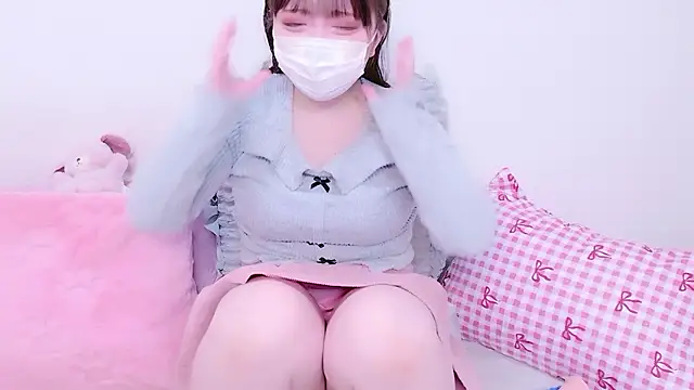 x--Miu--x online show from 03/26/26, 12:11