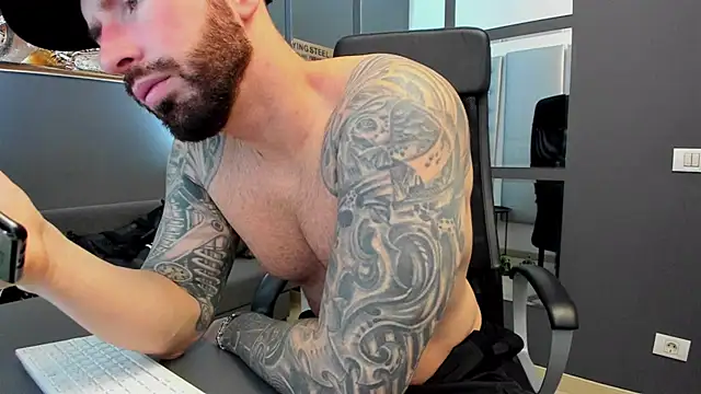 AronGrant online show from 01/11/25, 09:04