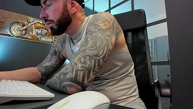 AronGrant online show from 02/20/25, 09:11