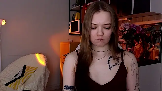 doll lol  online show from 03/10/26, 05:40