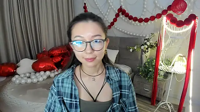 AgnieszkaBanana online show from 03/08/26, 02:04