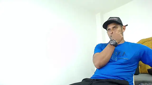 Chris Dick23 online show from 05/27/26, 04:09