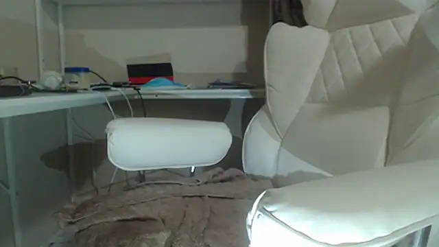 Tecsavy online show from 12/14/25, 05:13