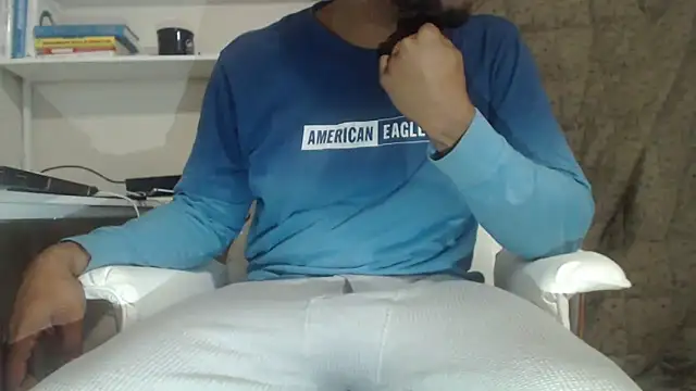 Snapshot of Tecsavy chatting on 02/09/26, 11:58 Tecsavy online show from 02/09/26, 11:58