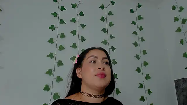 Snapshot of Miaa_Garcia chatting on 05/09/26, 12:16 Miaa Garcia online show from 05/09/26, 12:16