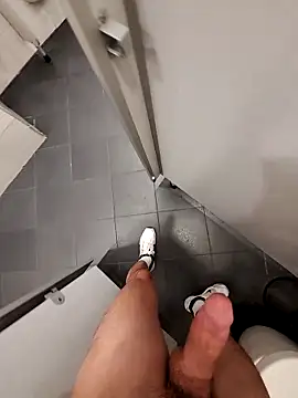 sevvvvsevvvv1 online show from 03/23/26, 06:34