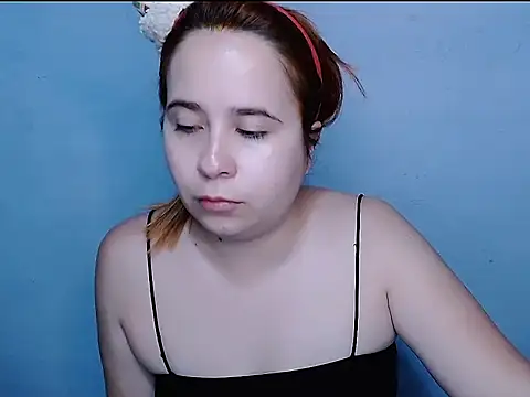 SubLayla01 online show from 09/15/25, 05:46