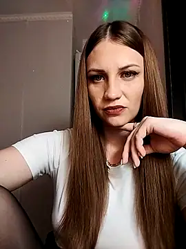Snapshot of Verka199 chatting on 10/10/25, 06:29 Verka199 online show from 10/10/25, 06:29