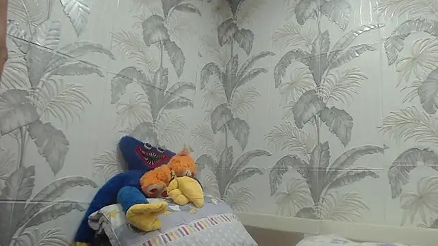 Snapshot of CamDiva113 chatting on 12/26/24, 12:16 CamDiva113 online show from 12/26/24, 12:16