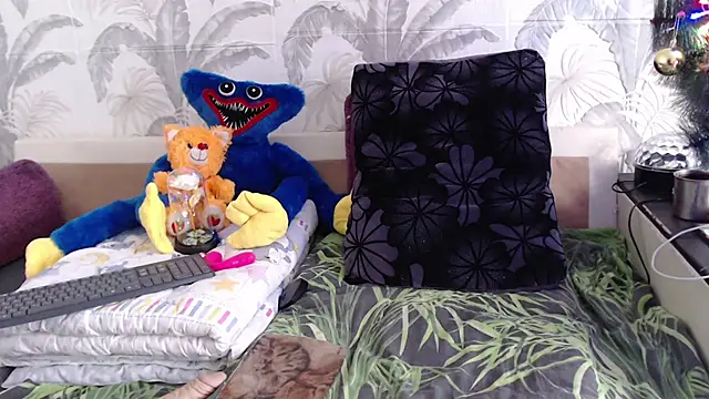 Snapshot of CamDiva113 chatting on 02/08/25, 07:04 CamDiva113 online show from 02/08/25, 07:04