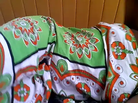 Snapshot of nastygirl- chatting on 10/04/25, 08:01 nastygirl- online show from 10/04/25, 08:01