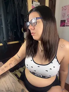 agoosvokk online show from 10/05/25, 09:56