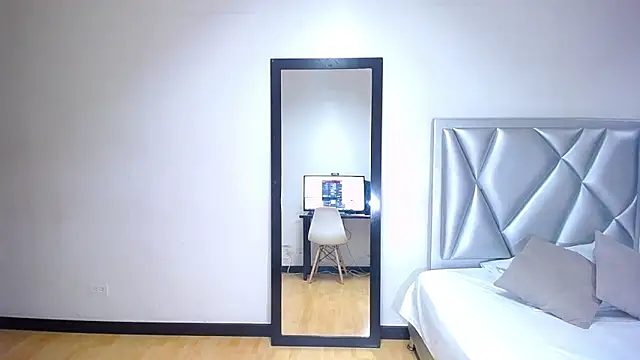 exotic karmella online show from 01/17/25, 02:29