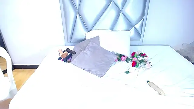 exotic karmella online show from 02/14/25, 11:53