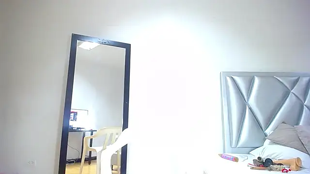 exotic karmella online show from 02/19/25, 11:46