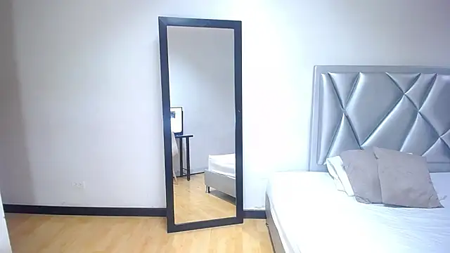 exotic karmella online show from 03/12/25, 10:07