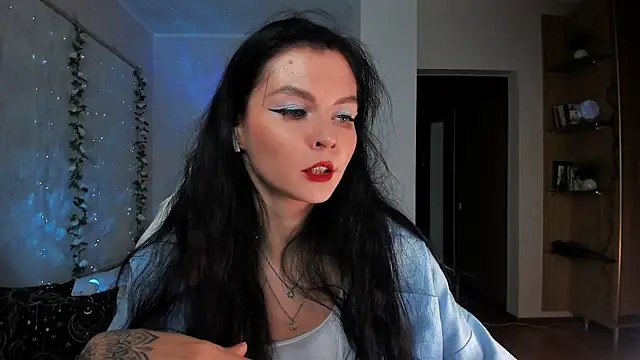 -danae- online show from 01/15/25, 09:30