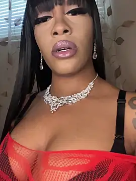 Snapshot of rayemillian chatting on 04/08/26, 07:03 rayemillian online show from 04/08/26, 07:03