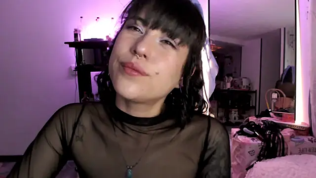 Hellen dumont online show from 02/18/26, 01:45