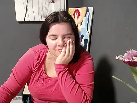 so shy online show from 03/11/25, 10:40