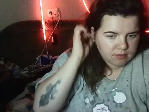 so shy online show from 09/27/25, 06:46