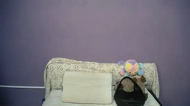 so shy online show from 04/19/26, 06:24