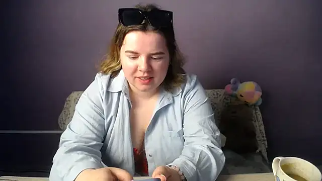 so shy online show from 06/05/26, 06:52