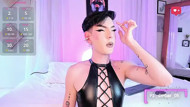 Snapshot of Ambar_Jhones chatting on 01/20/25, 08:18 Ambar Jhones online show from 01/20/25, 08:18