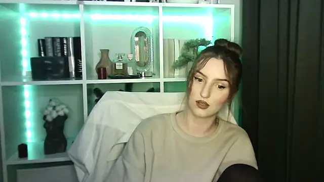 X Alisa online show from 01/16/26, 07:29