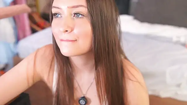 katlyn martins online show from 10/25/25, 08:03