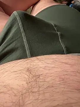 Snapshot of henes188 chatting on 12/09/24, 06:01 henes188 online show from 12/09/24, 06:01