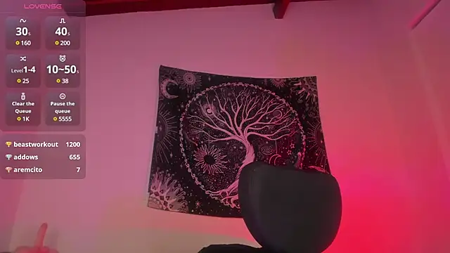 AramJoness online show from 12/24/24, 01:49