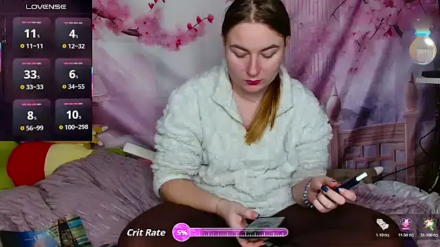 Snapshot of ElenaMaeer chatting on 12/15/25, 02:54 ElenaMaeer online show from 12/15/25, 02:54