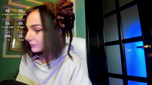 1Munique online show from 10/09/25, 12:14