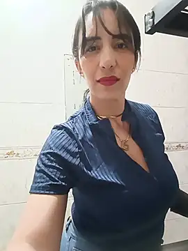 Snapshot of christine-x chatting on 05/19/26, 10:27 christine-x online show from 05/19/26, 10:27
