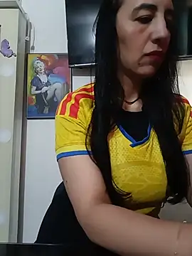 Snapshot of christine-x chatting on 06/27/26, 02:12 christine-x online show from 06/27/26, 02:12