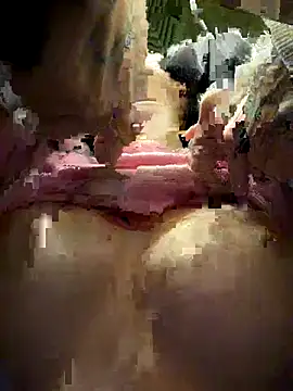 Snapshot of Melissa_crazy chatting on 11/20/25, 03:23 Melissa crazy online show from 11/20/25, 03:23